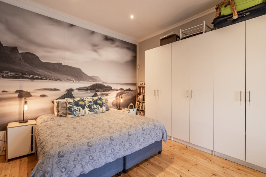 To Let 3 Bedroom Property for Rent in Wynberg Upper Western Cape